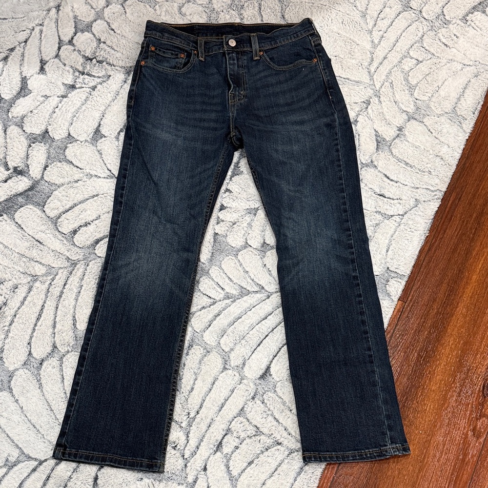 Levi's Classic Indigo Straight Jeans